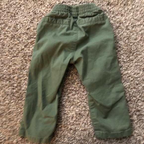 Baby boy green pants, Old Navy - Picture 2 of 3